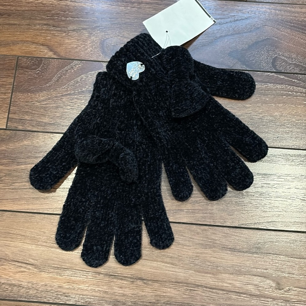 BETSEY JOHNSON Velvet inspired with Bow Gloves